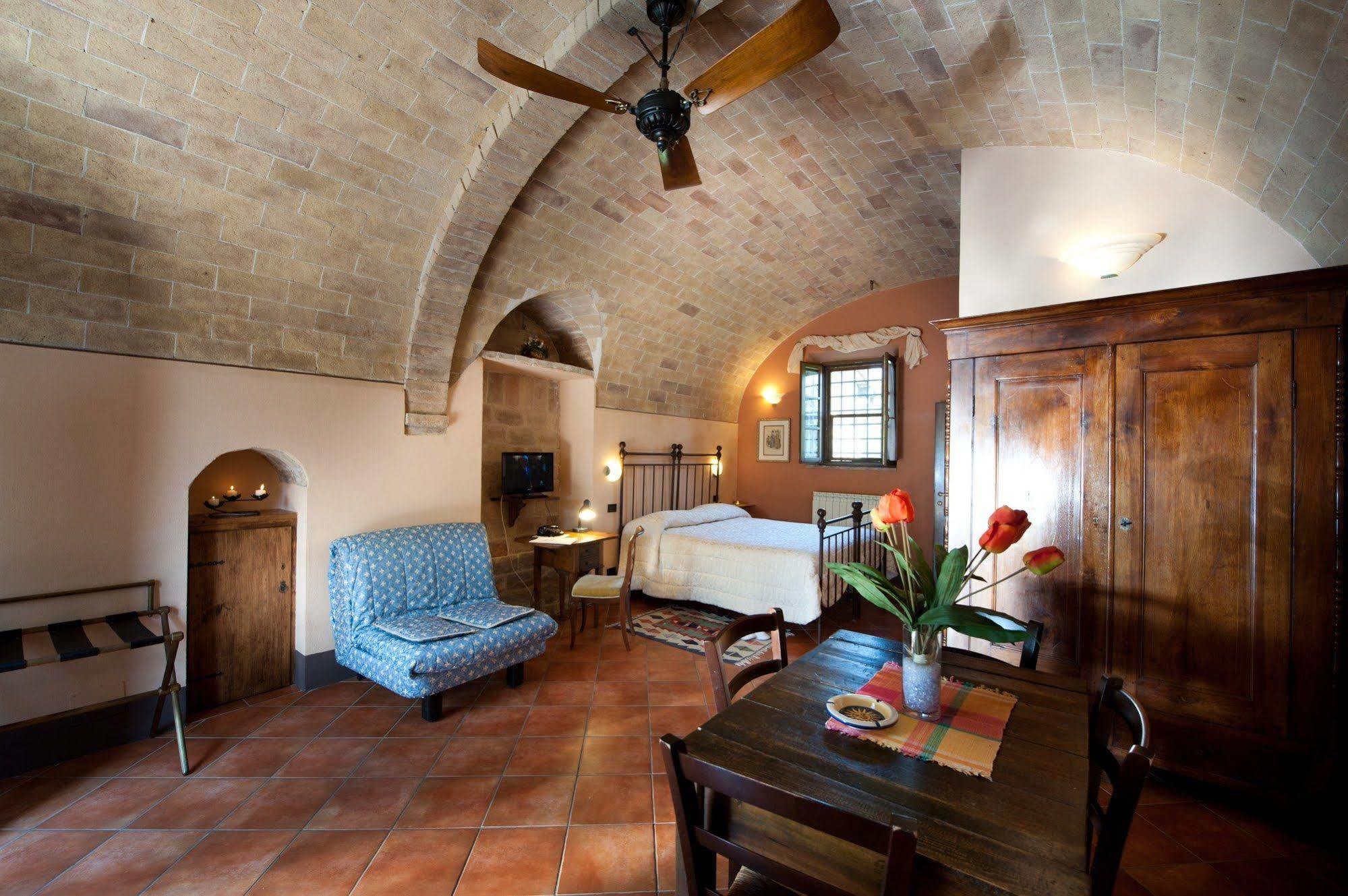 Sarna Residence San Quirico d'Orcia Luaran gambar